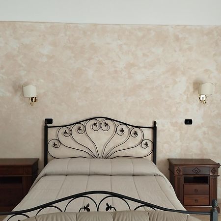 Tenuta Santa Lucia Ξενοδοχείο Σαν Τζιοβάνι Ροτόντο Εξωτερικό φωτογραφία